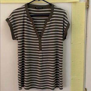 cable & gauge Stripped Tee